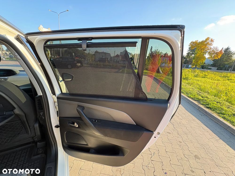 Citroën C4 Picasso 1.6 e-HDi Exclusive - 22