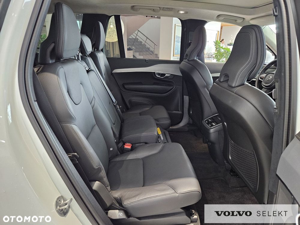 Volvo XC 90 - 28