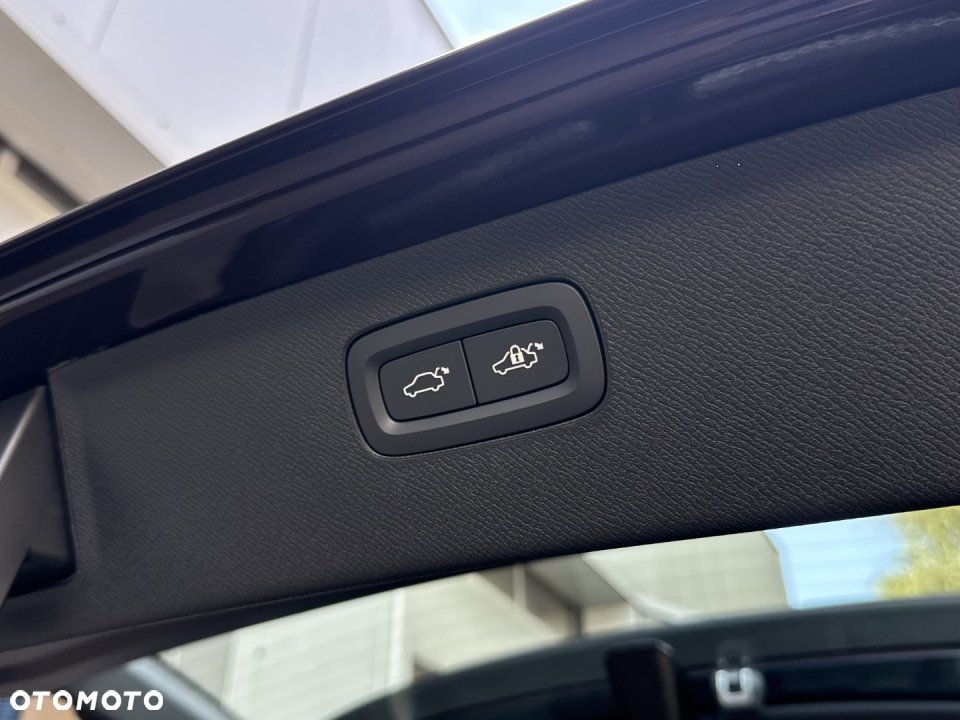 Volvo XC 90 - 26