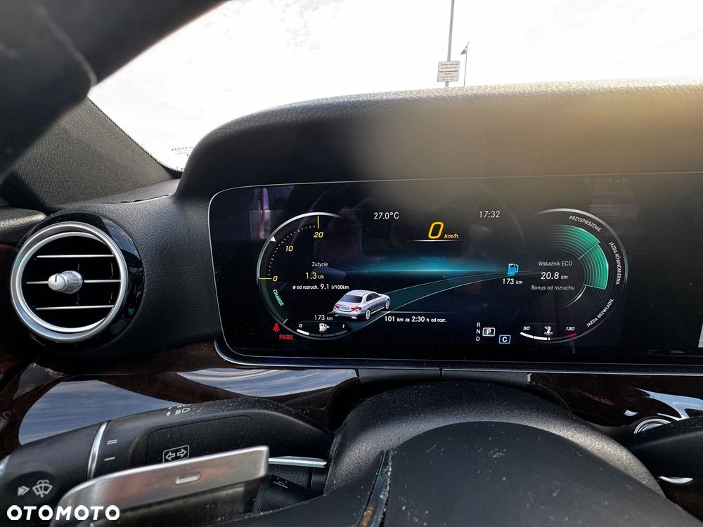 Mercedes-Benz Klasa E 300 9G-TRONIC Avantgarde - 6
