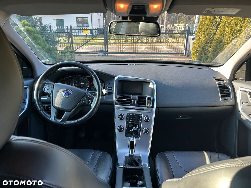 Volvo XC 60 D3 Drive-E Kinetic - 8