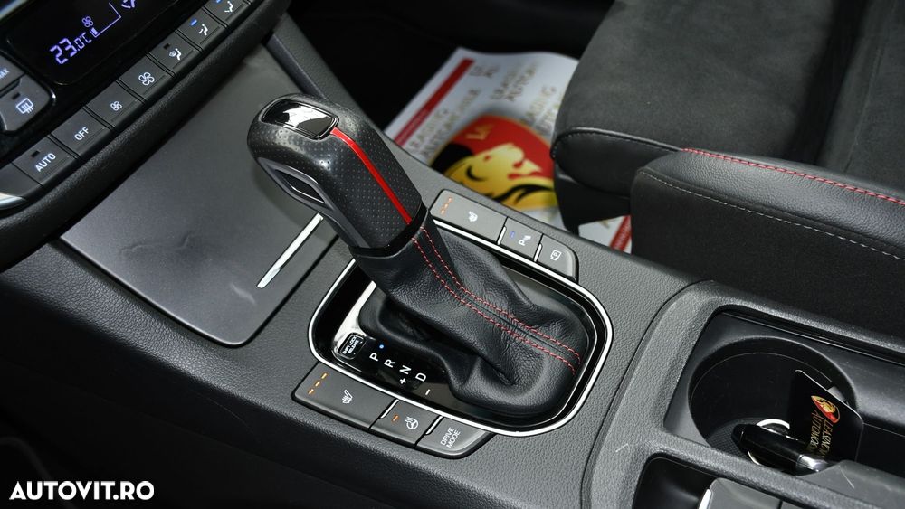 Hyundai i30 1.5 T-GDI 48V-Hybrid DCT N-Line - 14