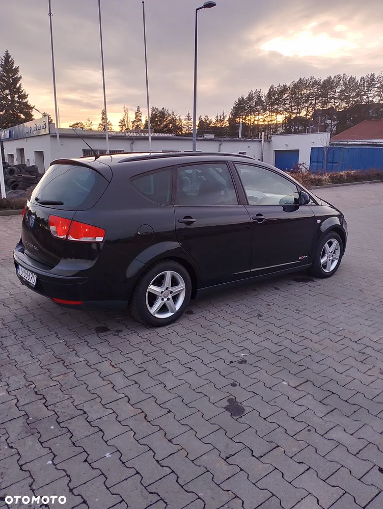 Seat Altea XL 1.6 TDI DPF CR Style Copa - 9