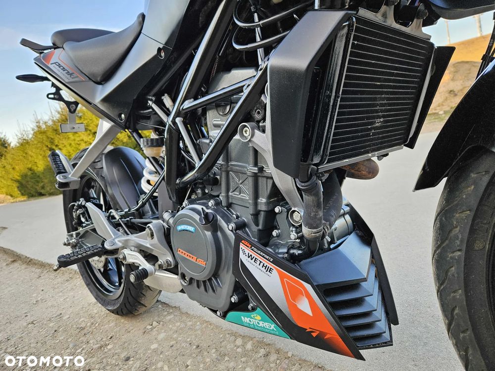 KTM Duke - 13