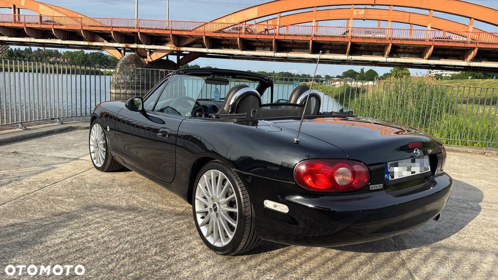 Mazda MX-5 1.6 16V - 11