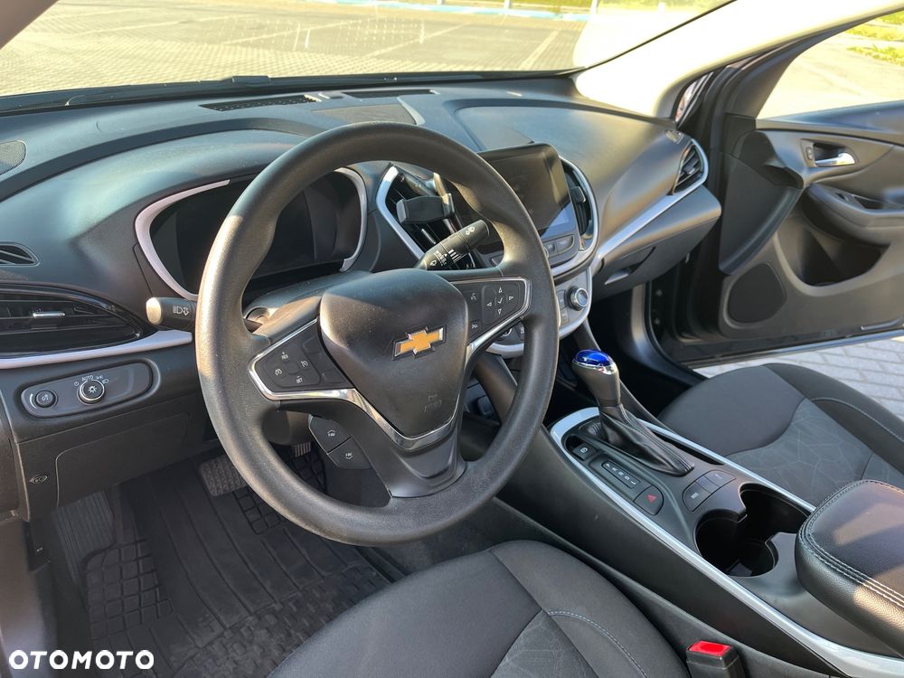 Chevrolet Volt - 16