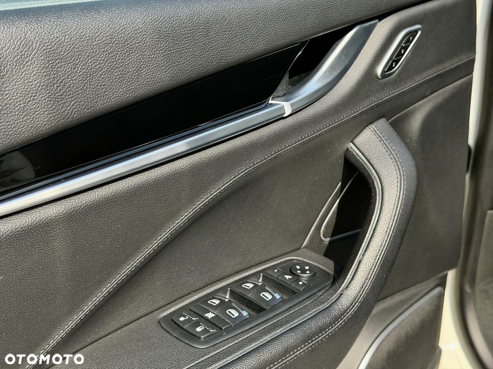 Maserati Levante S Q4 - 19
