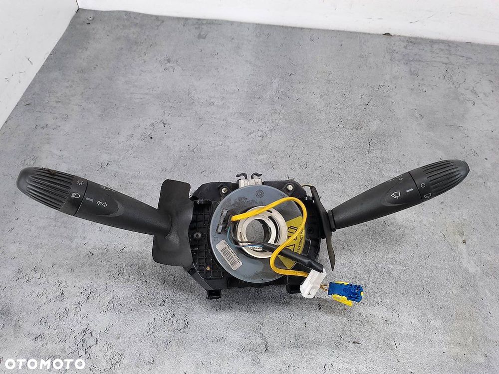 PRZEŁĄCZNIK ZESPOLONY FIAT DOBLO I FL 7354166620 1.9 JTD - 1