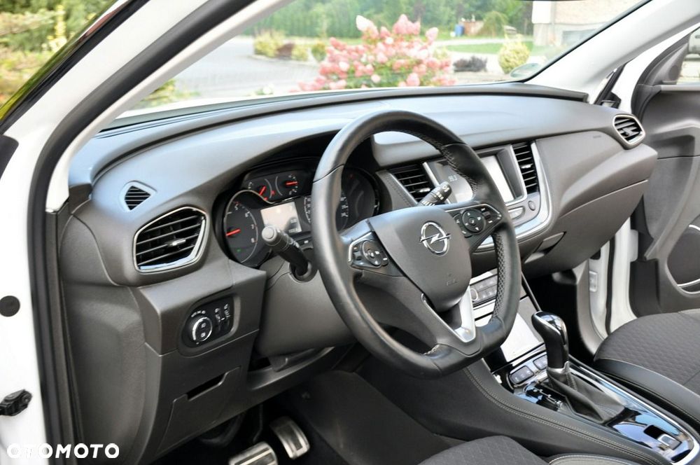Opel Grandland X - 23