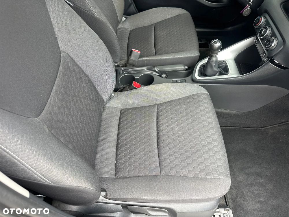 Toyota Yaris 1.5 Style - 23