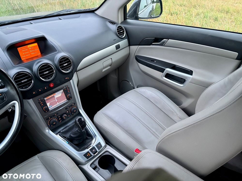 Opel Antara 2.2 CDTI Design Edition - 8