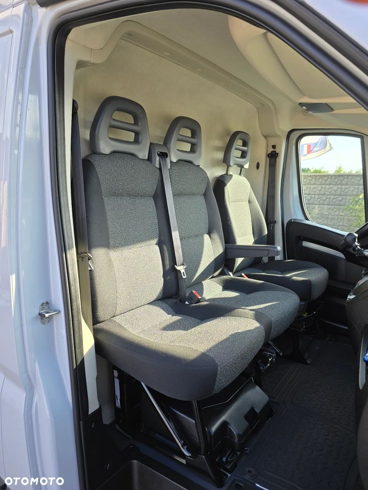Fiat DUCATO L4H3 MAXI ŁADOWNOŚĆ 1278Kg 72Tyś km SILNIK 2,3 IVECO 140KM SALON PL STAN JAK NOWY KLIMA ELEKTRYKA KAMERA COFANIA OPONY ZIMA LATO - 37