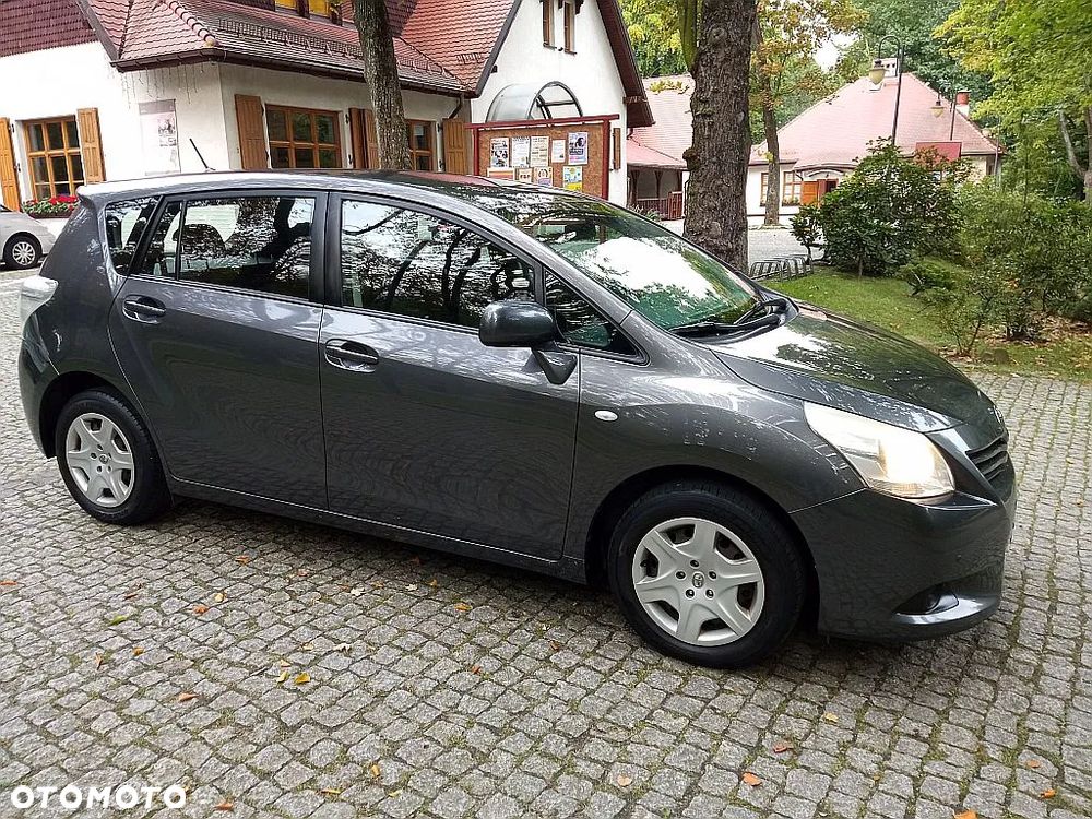 Toyota Verso 1.6 Sprint - 8