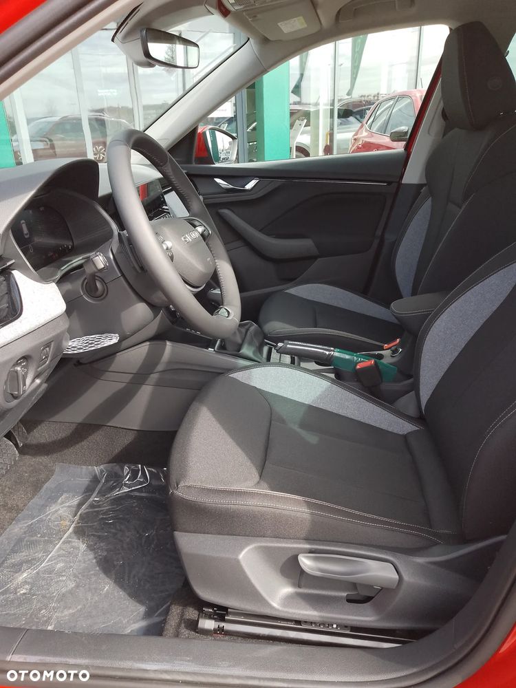 Skoda Kamiq 1.0 TSI Drive DSG - 8