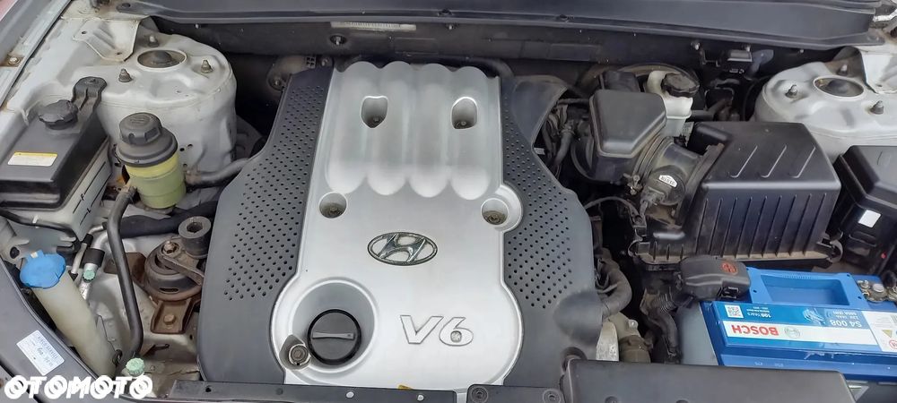 Hyundai Santa Fe 2.7 V6 2WD GLS - 18