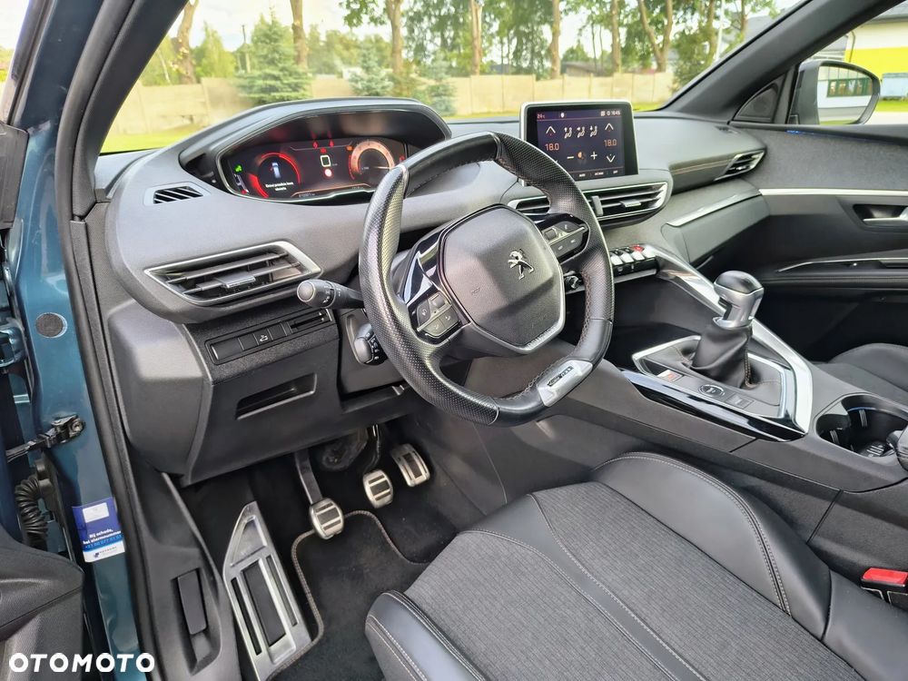 Peugeot 5008 - 13