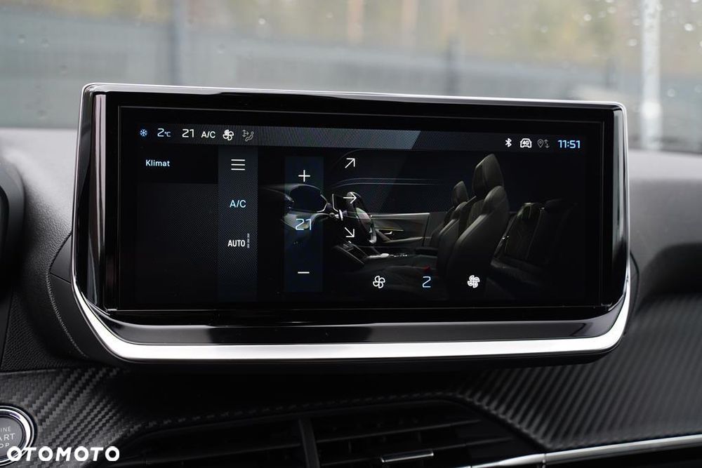 Peugeot 2008 PureTech mHEV Allure e-DCS6 - 17