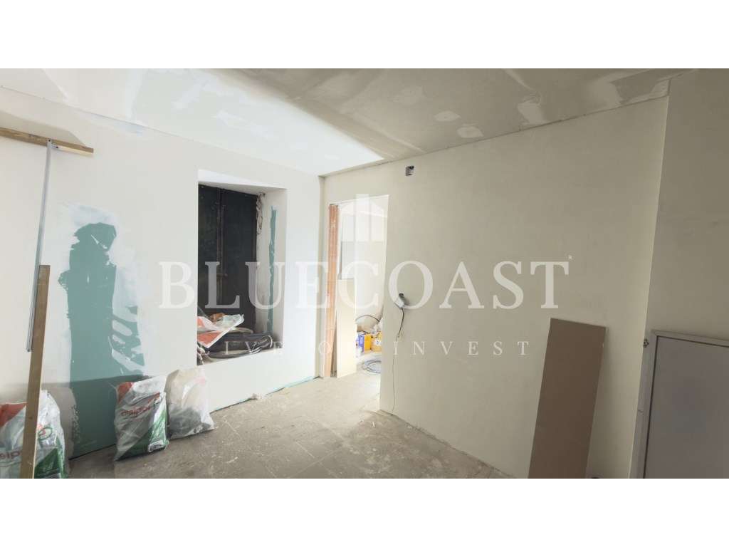 Apartamento T1 totalmente remodelado - Quebedo - Grande imagem: 4/10