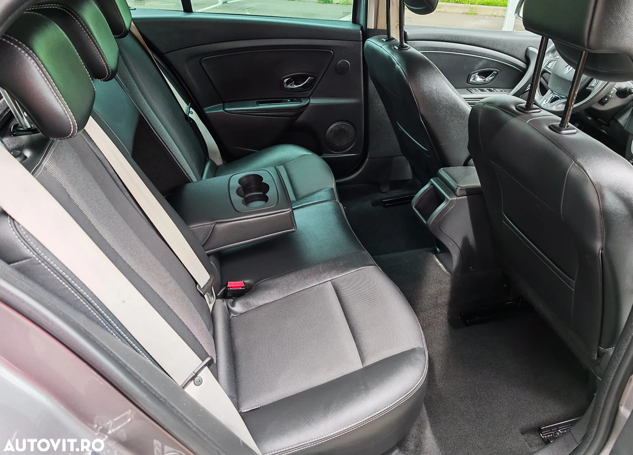 Renault Megane ENERGY dCi 130 BOSE EDITION - 26