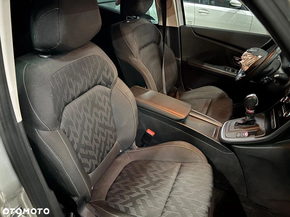 Renault Scenic ENERGY TCe 140 EDC EXPERIENCE - 14