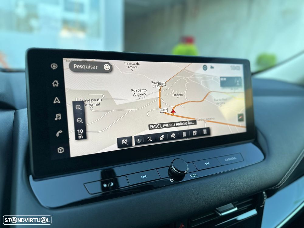 Nissan Qashqai 1.3 DIG-T N-Connecta Xtronic - 28