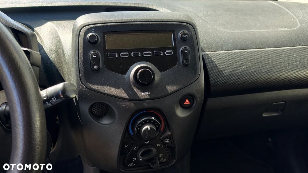 Toyota Aygo 1.0 VVT-i JBL Edition - 13