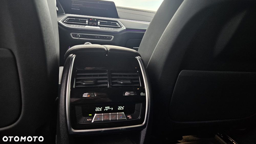 BMW X5 xDrive40i sport - 18