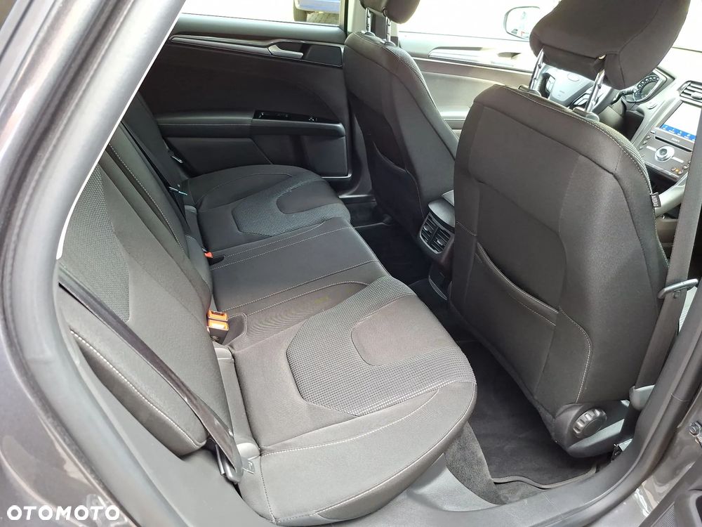 Ford Mondeo 2.0 EcoBlue Titanium - 29