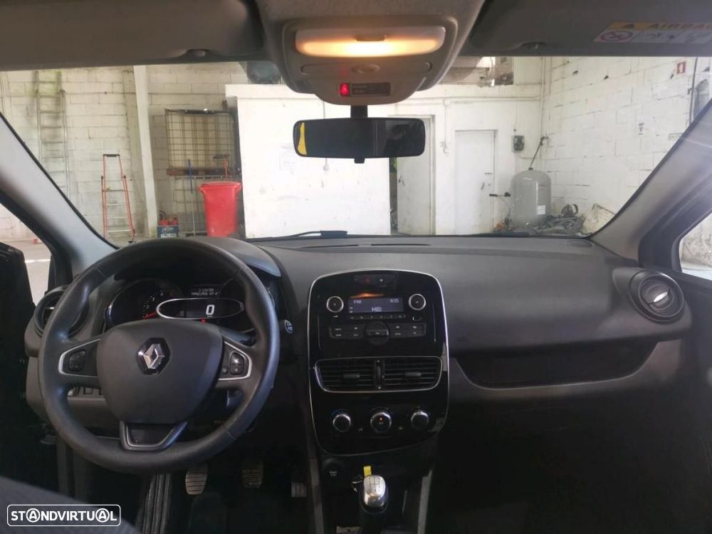 Renault Clio 1.5 dCi Zen - 6