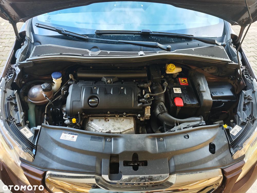 Peugeot 2008 - 31