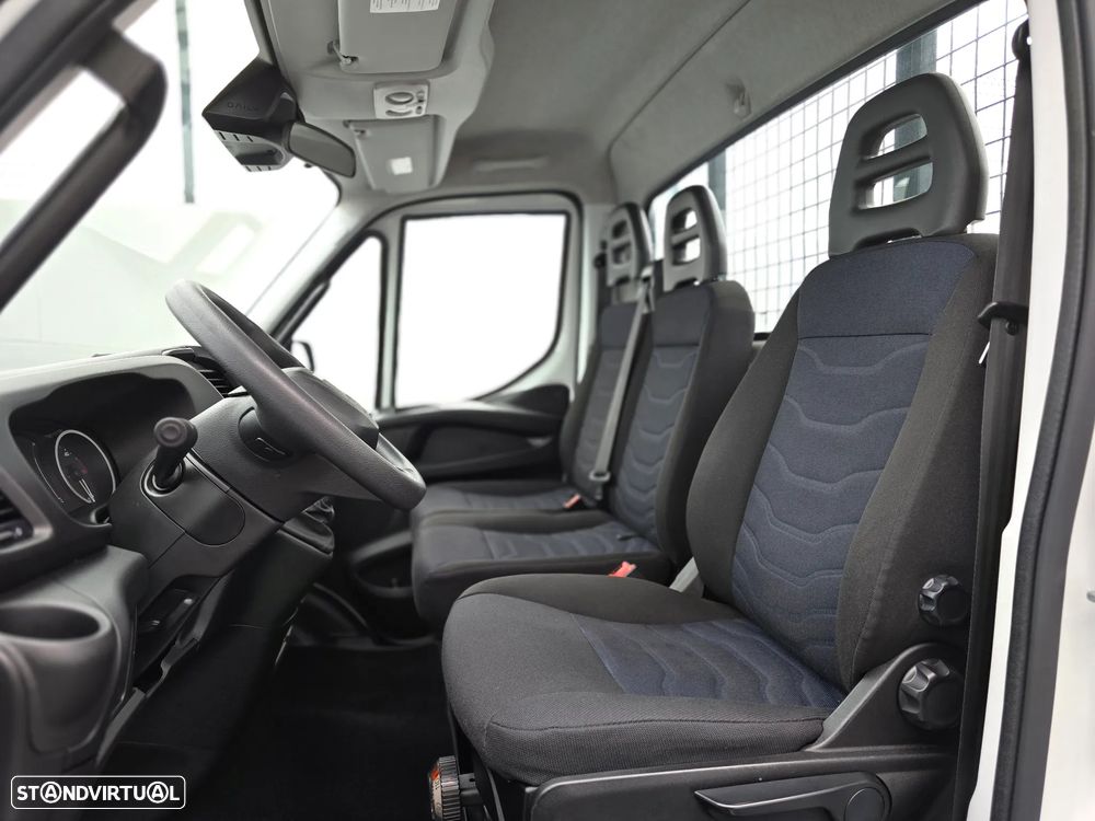 Iveco Daily 35C16 Caixa aberta - 17