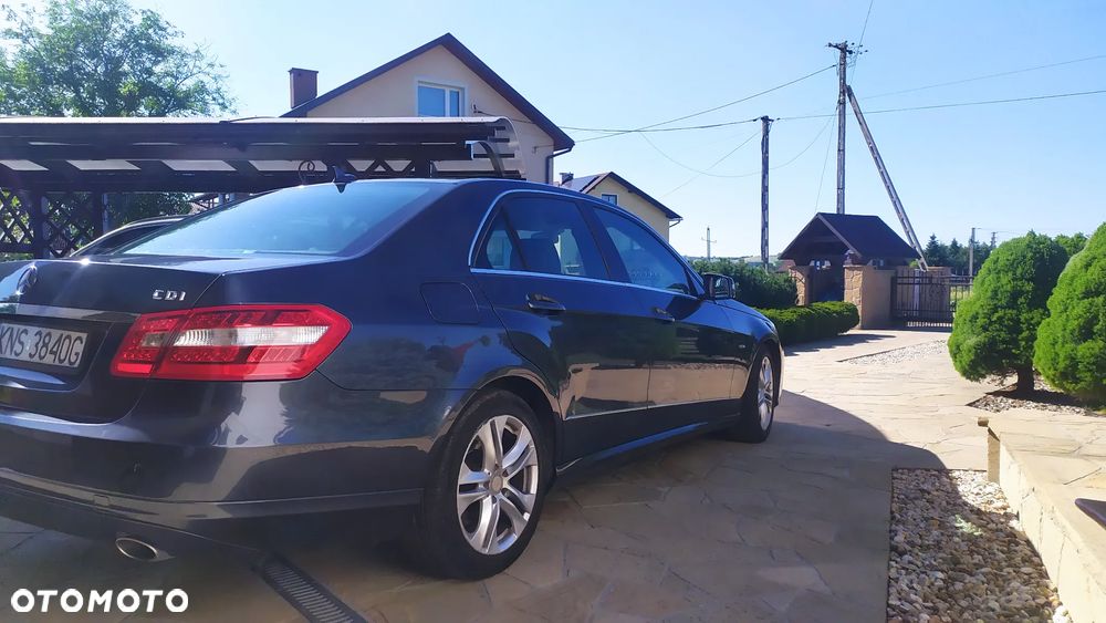 Mercedes-Benz Klasa E 350 CDI BlueEff - 4