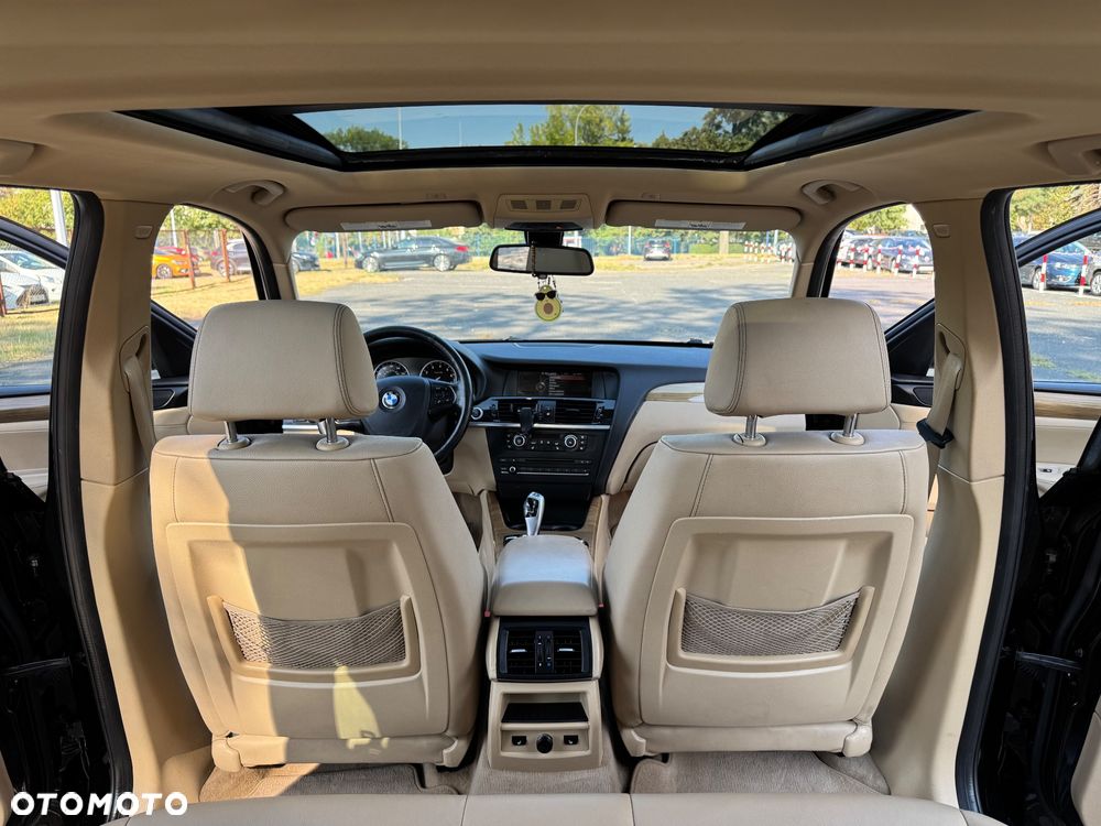 BMW X3 xDrive28i - 19