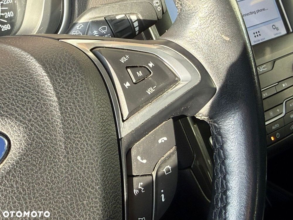 Ford Mondeo - 18