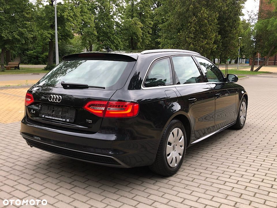 Audi A4 Avant - 13