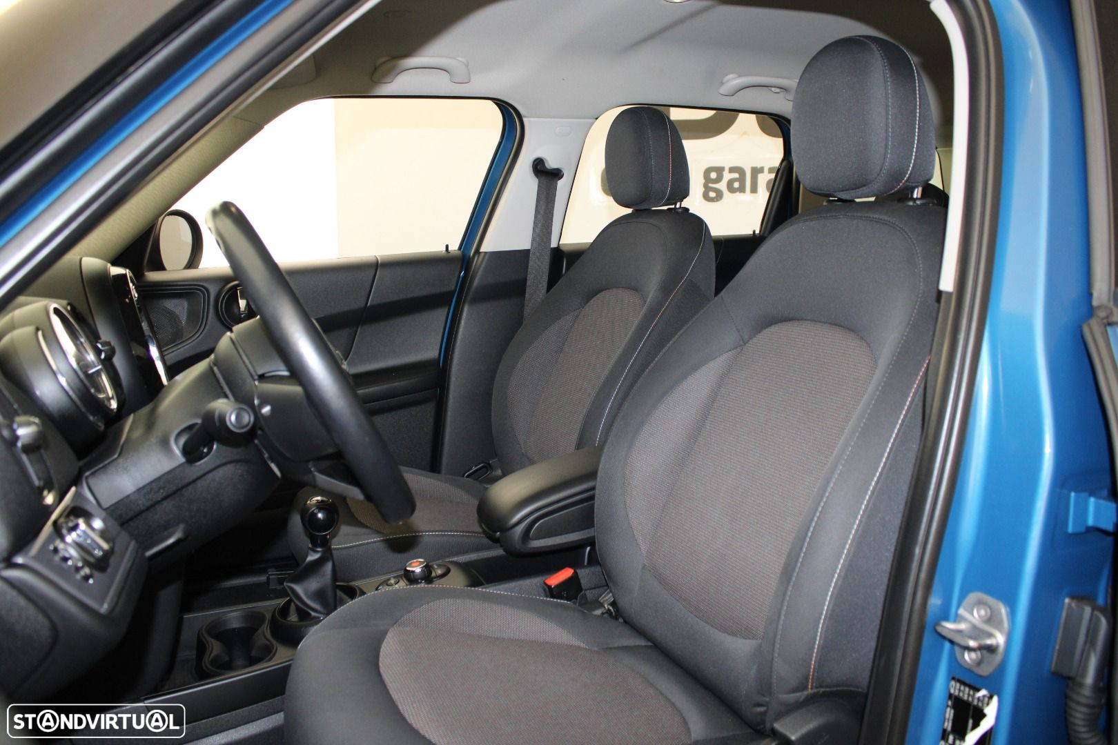 MINI Countryman Cooper D - 25