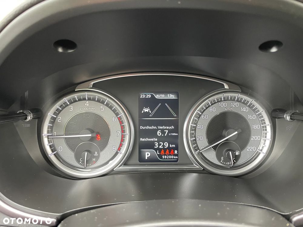 Suzuki Vitara 1.0 Boosterjet Premium 4WD - 21