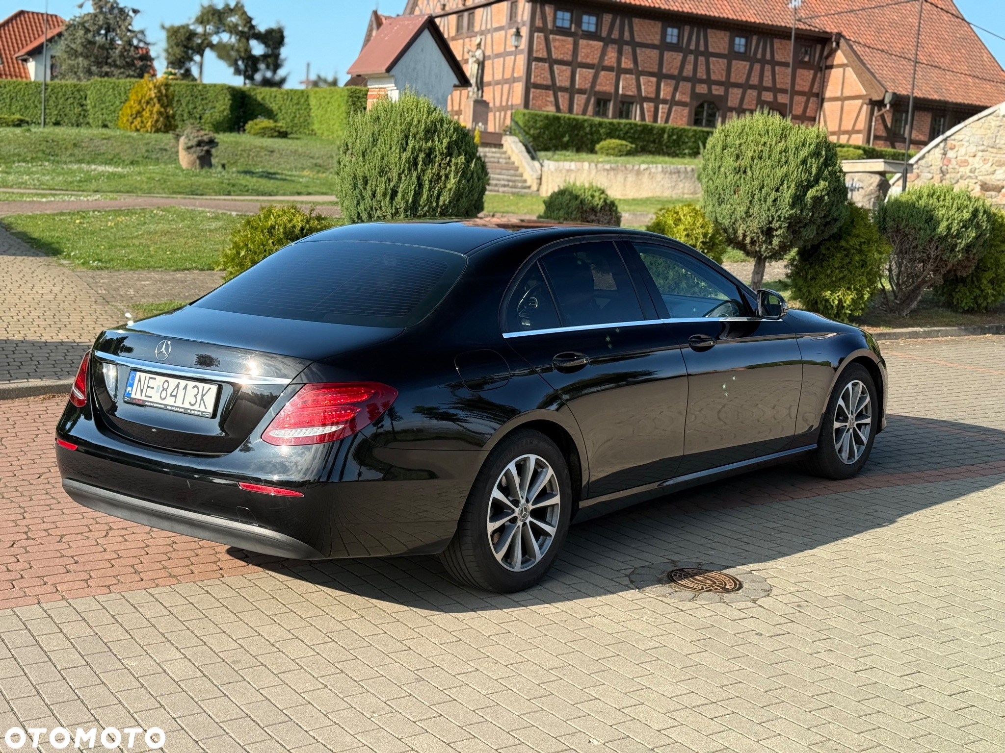 Mercedes-Benz Klasa E 200 d 9G-TRONIC - 13