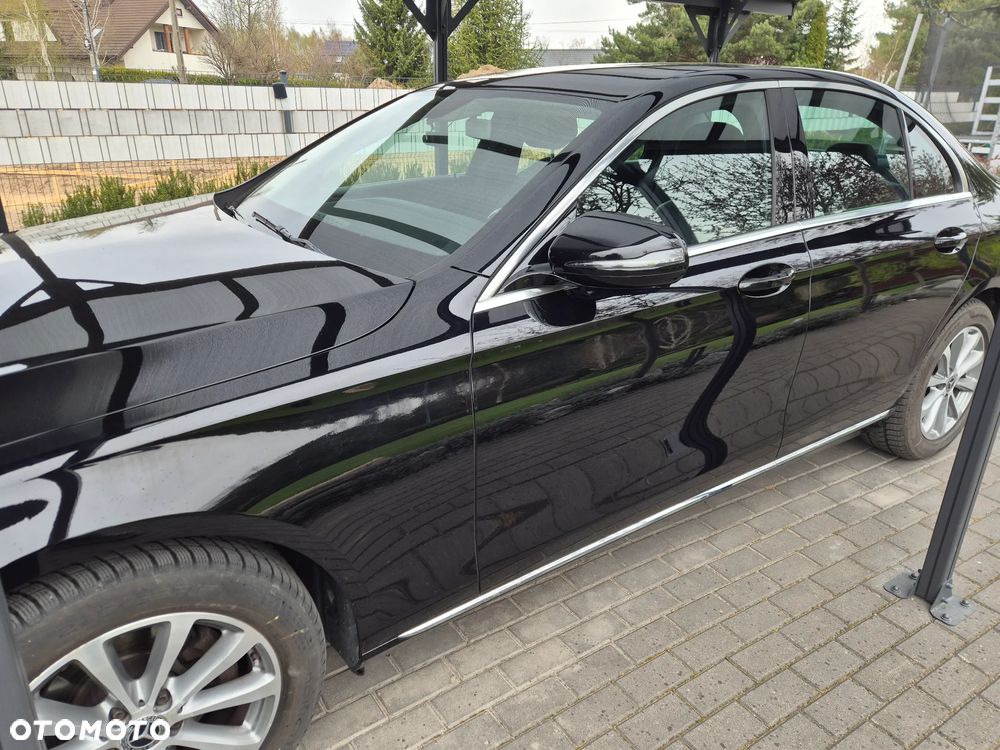 Mercedes-Benz Klasa E - 17