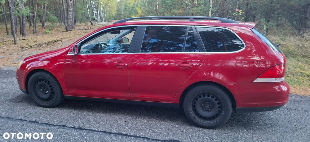 Volkswagen Golf - 6