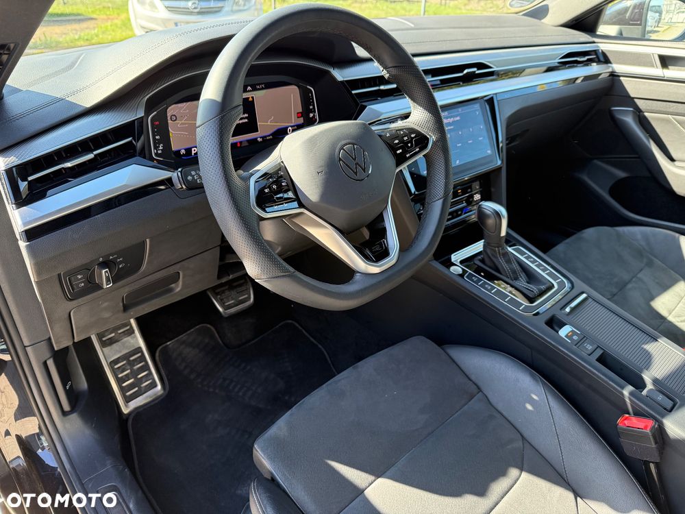 Volkswagen Arteon 2.0 TSI DSG R-Line - 16