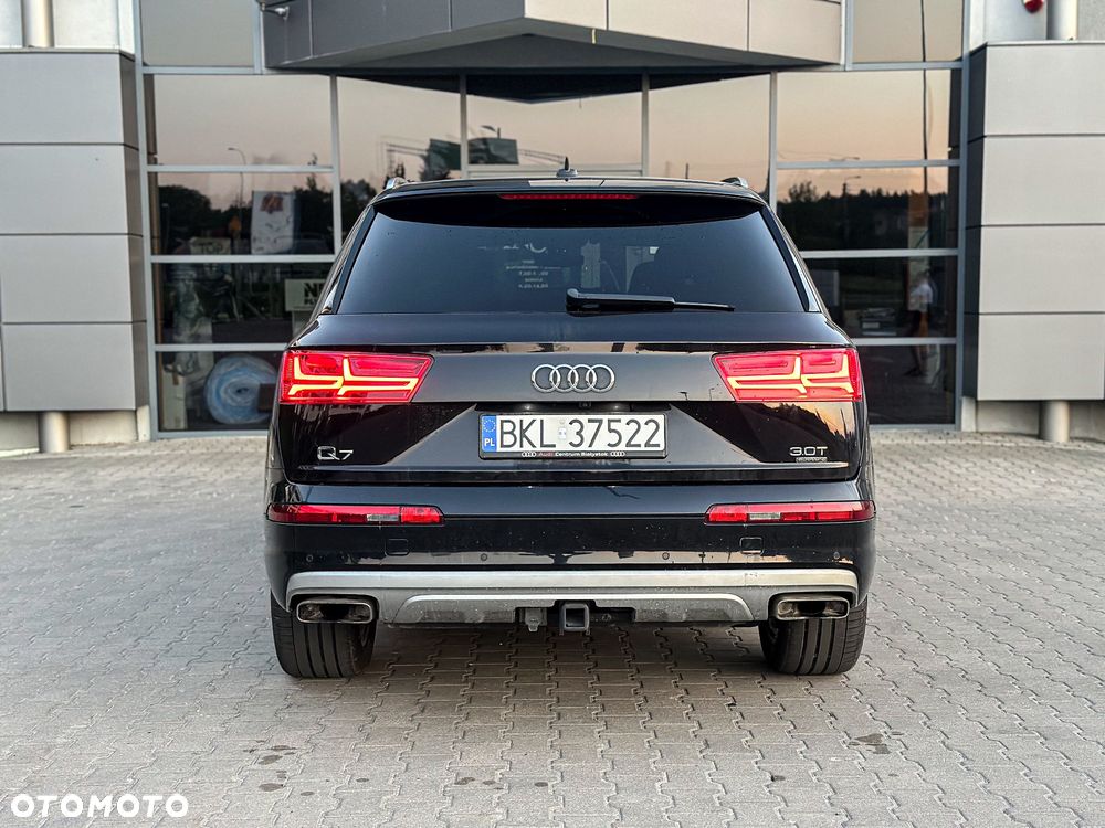 Audi Q7 - 5