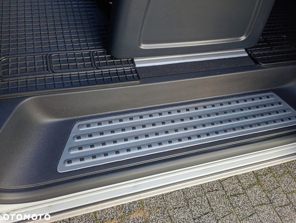 Volkswagen Multivan 2.0 TDI L1 Highline DSG - 14