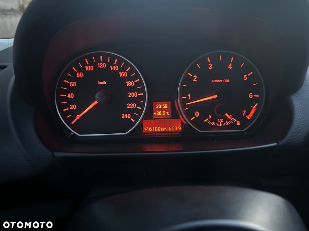BMW Seria 1 - 10