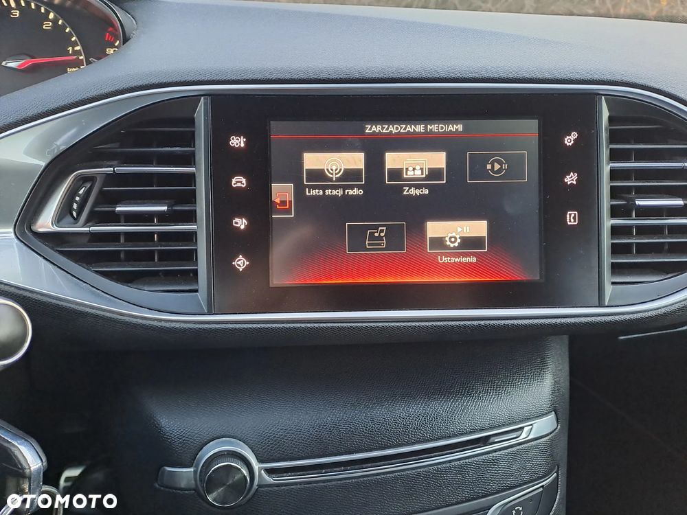 Peugeot 308 BlueHDi 150 Stop & Start GT-Line Edition - 29