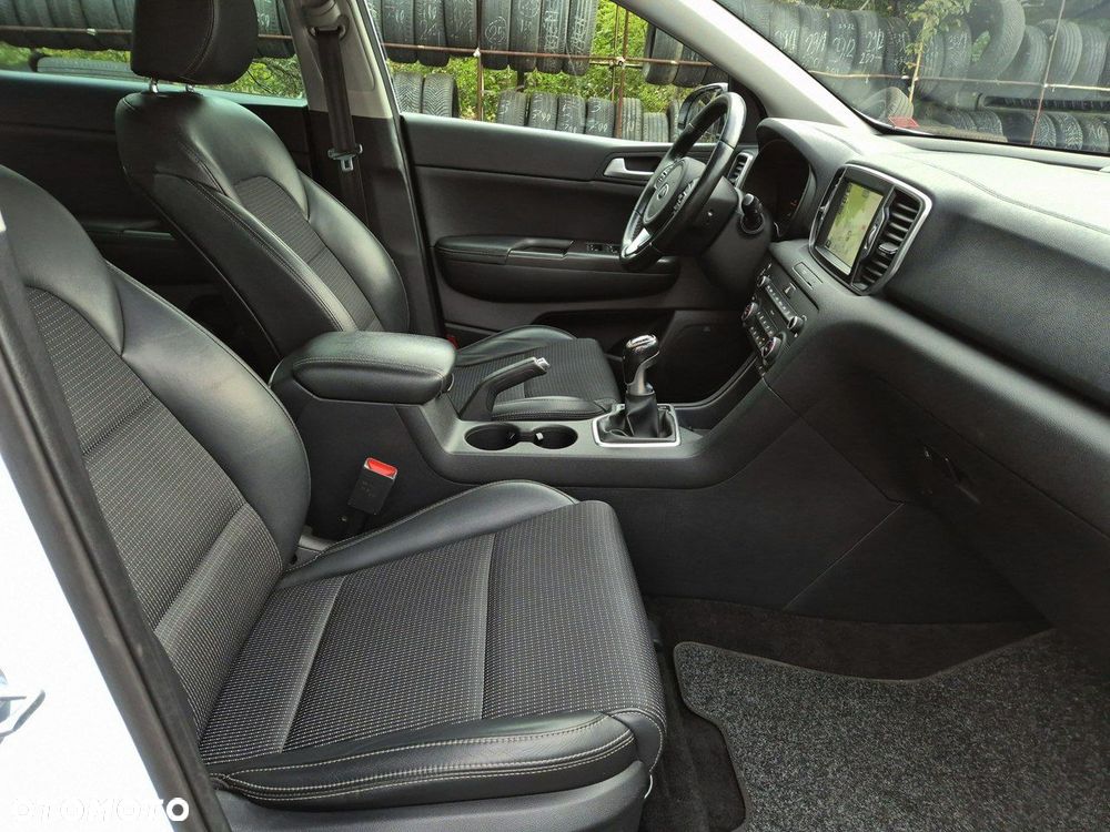 Kia Sportage - 35