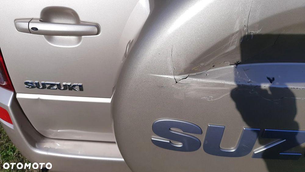 Suzuki Grand Vitara - 31