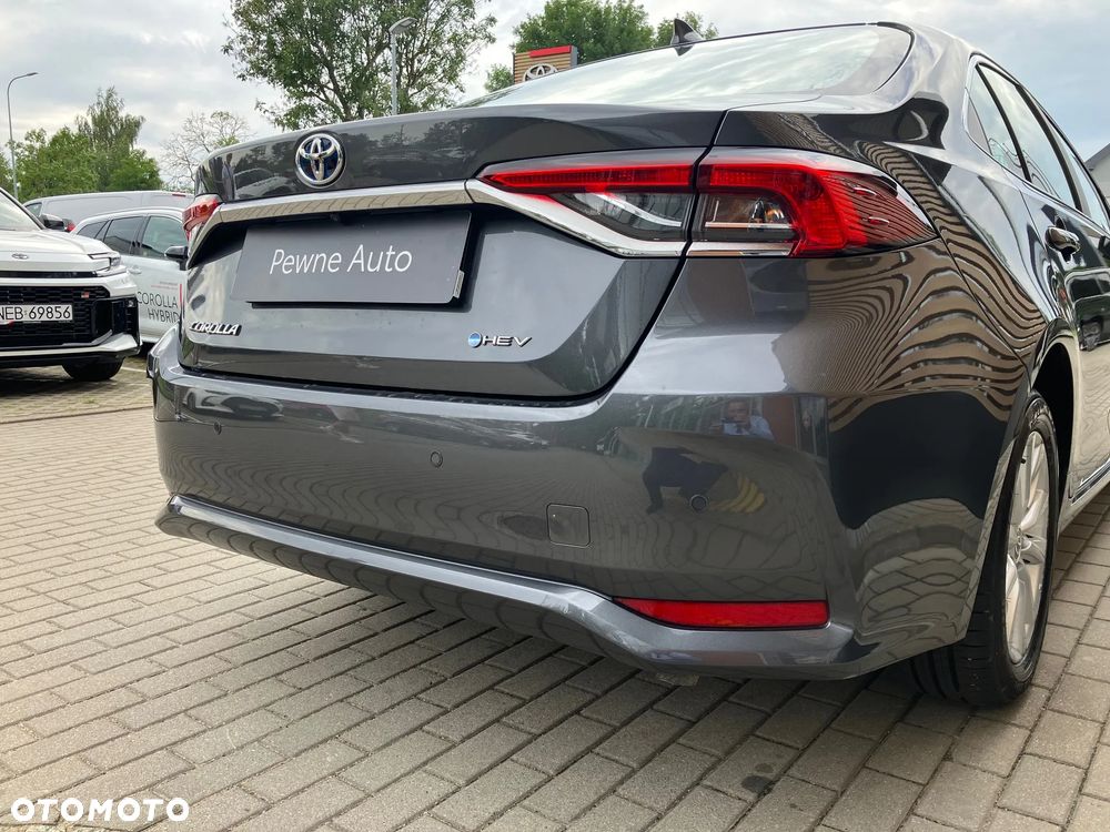 Toyota Corolla 1.8 Hybrid Comfort - 8