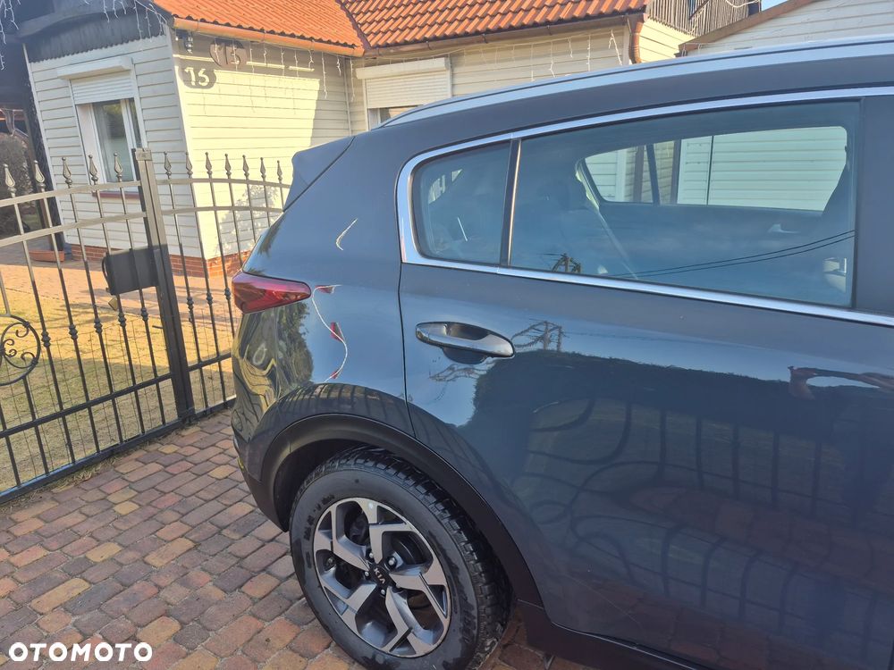 Kia Sportage 1.6 GDI Black Edition 2WD - 4