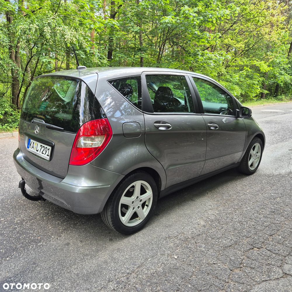 Mercedes-Benz Klasa A 160 BlueEFFICIENCY Special Edition - 3